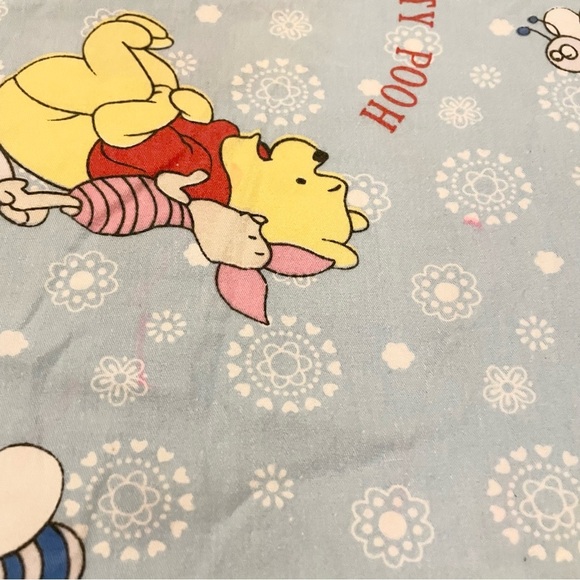 Winnie the Pooh Piglet Flat Bed Sheet 70” x 57” - Picture 7 of 15
